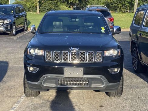 Used 2021 Jeep Grand Cherokee Limited AWD/4WD image 2