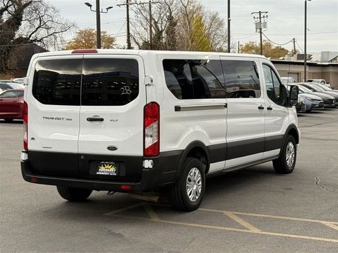 Used 2023 Ford Transit 350 XLT RWD image 7