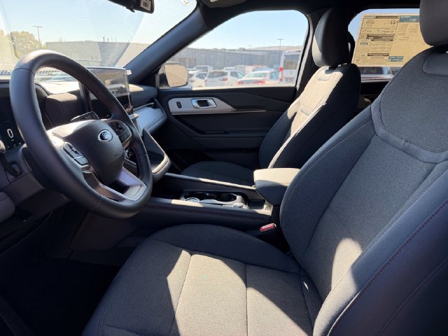 New 2027 Ford Explorer Active AWD/4WD image 6
