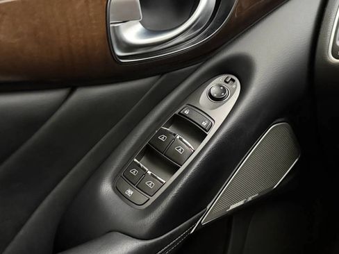 Used 2017 INFINITI Q50 Red Sport 400 image 22