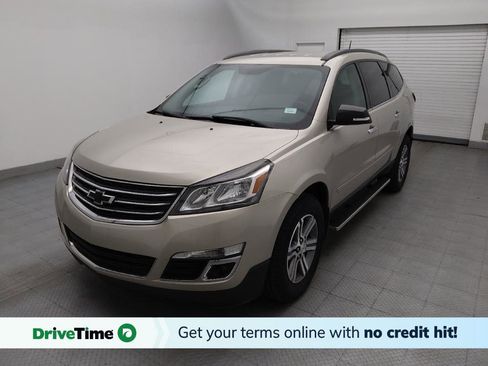 Used 2017 Chevrolet Traverse LT FWD image 1