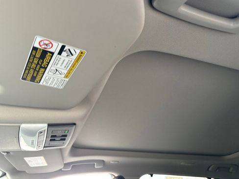 Certified 2023 Nissan Rogue SL w/ SL Premium Package image 30