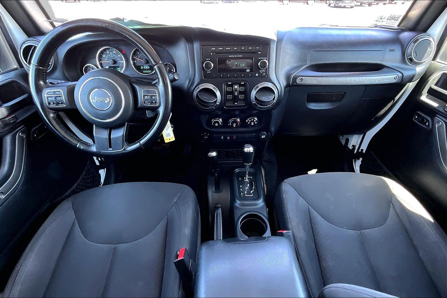 Used 2018 Jeep Wrangler Unlimited Sport S AWD/4WD image 14