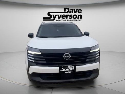 New 2026 Nissan Kicks SV w/ SV Premium Package image 8