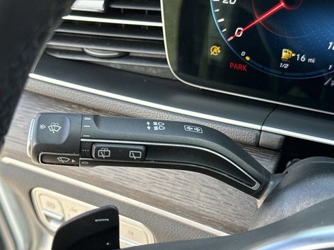 Used 2022 Mercedes-Benz GLE 350 4MATIC image 40