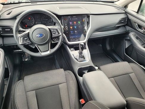 Used 2022 Subaru Outback Premium image 8