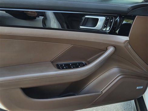 Used 2017 Porsche Panamera Turbo image 14