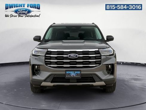 New 2026 Ford Explorer Active w/ Active Comfort Package AWD/4WD image 8