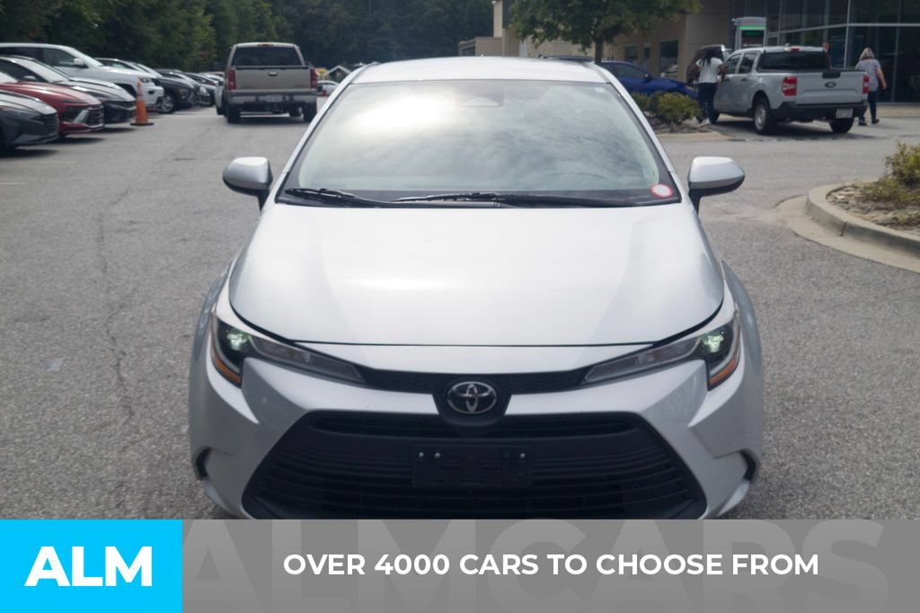 Used 2024 Toyota Corolla LE FWD image 2