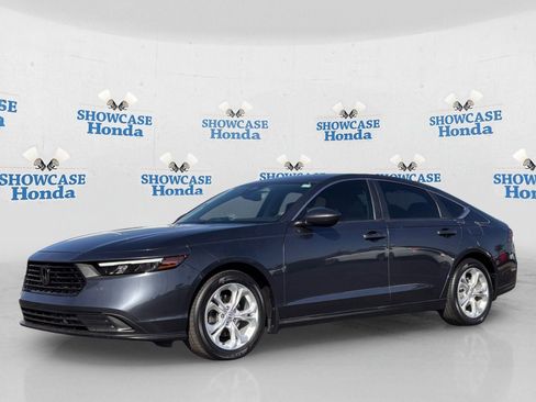 Used 2023 Honda Accord LX image 2