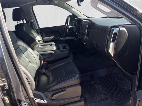 Used 2018 Chevrolet Silverado 1500 LT w/ Texas Edition AWD/4WD image 22