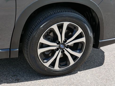Used 2024 Subaru Forester Limited AWD/4WD image 15