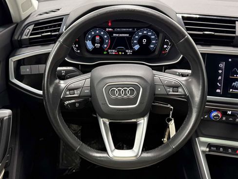 Used 2022 Audi Q3 2.0T Premium image 16