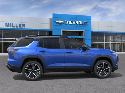 New 2026 Chevrolet Equinox RS w/ Convenience Package III image 39