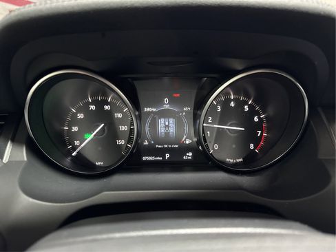 Used 2018 Land Rover Range Rover Evoque SE image 14
