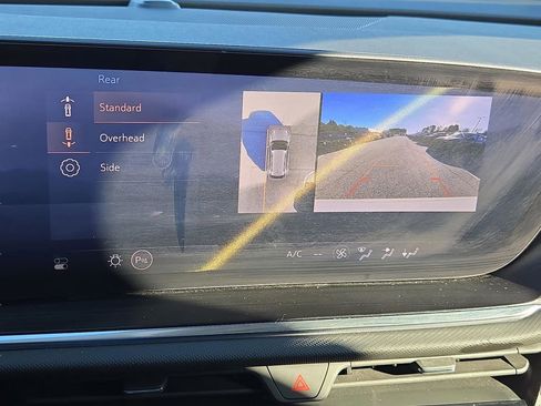 Used 2024 Buick Envision Preferred image 28