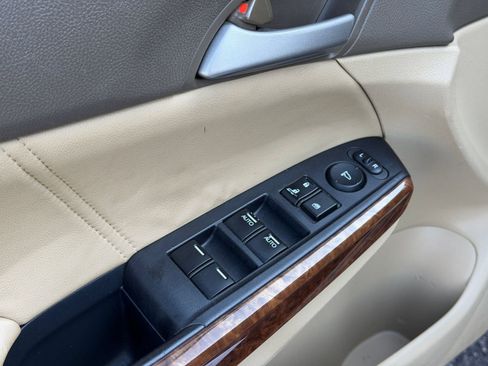Used 2008 Honda Accord EX-L image 24