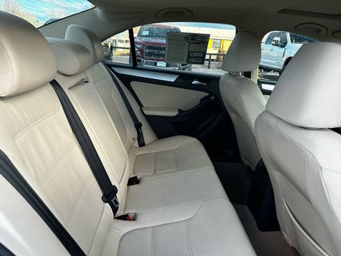 Used 2012 Volkswagen Jetta TDI image 20