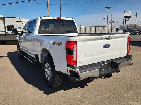 New 2026 Ford F250 Lariat w/ Chrome Package image 3