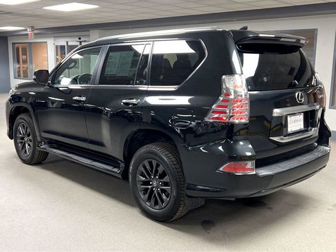 Certified 2023 Lexus GX 460 Premium w/ Premium Package image 5