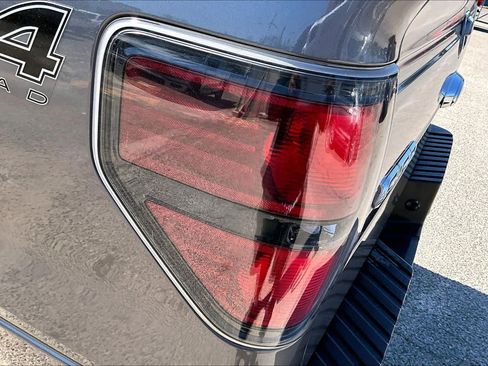 Used 2014 Ford F150 FX4 w/ Equipment Group 402A Luxury image 28