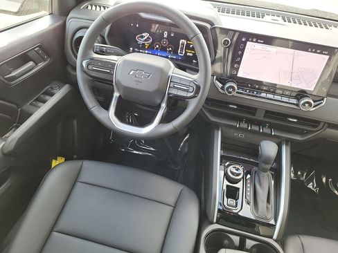 New 2025 Chevrolet Colorado Trail Boss w/ Midnight Edition image 15