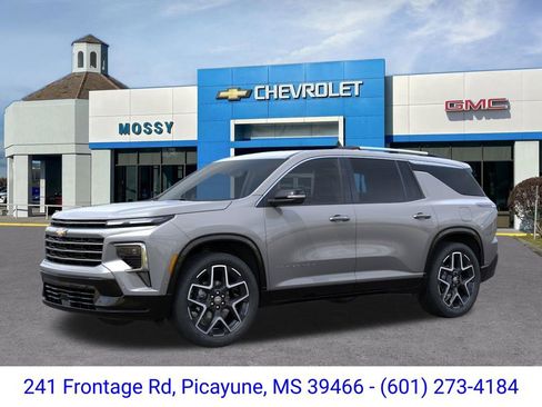 New 2026 Chevrolet Traverse High Country FWD image 2