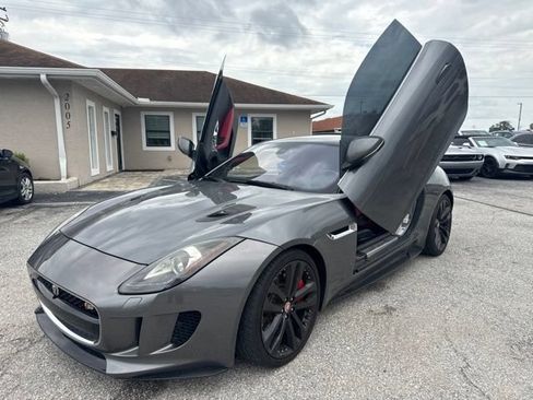 Used 2017 Jaguar F-TYPE S AWD/4WD image 11