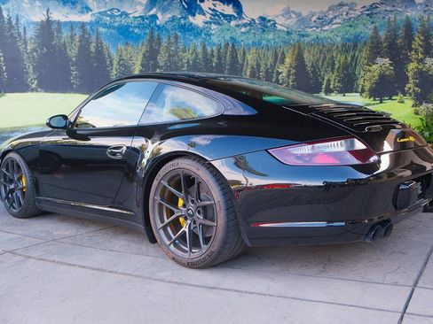 Used 2006 Porsche 911 Carrera 4S image 4