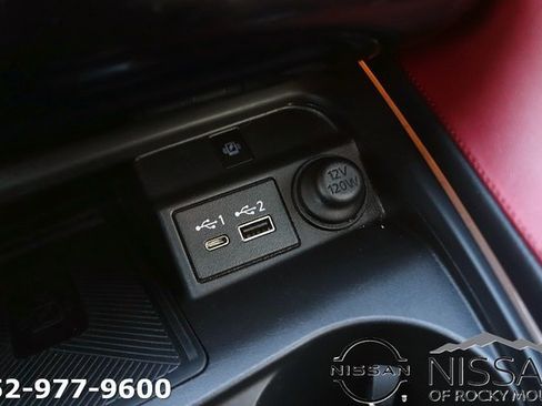 Used 2023 INFINITI QX50 Sport image 23