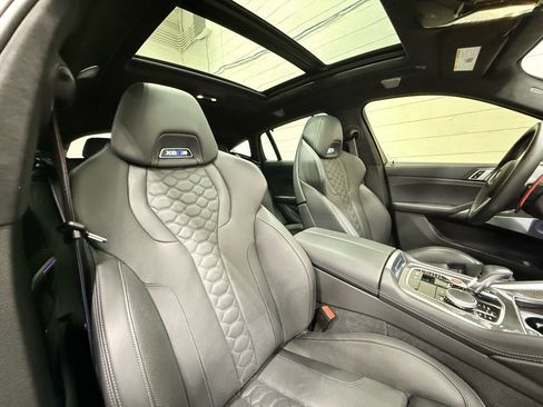 Used 2025 BMW X6 M Competition w/ Executive Package image 56