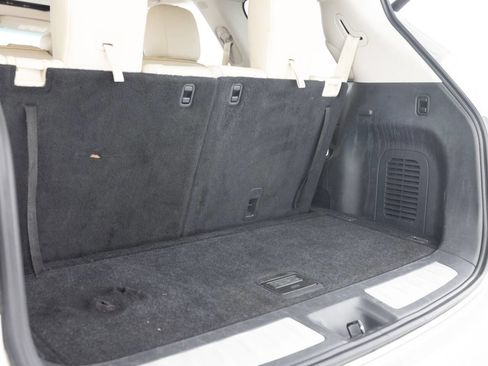 Used 2015 INFINITI QX60 AWD w/ Premium Plus Package image 43