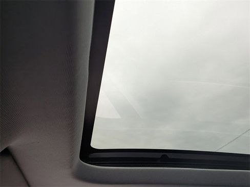 Used 2020 Lincoln Corsair Reserve w/ Equipment Group 201A image 26