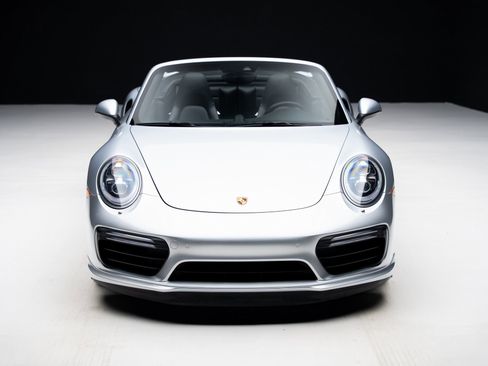 Used 2017 Porsche 911 Turbo image 8