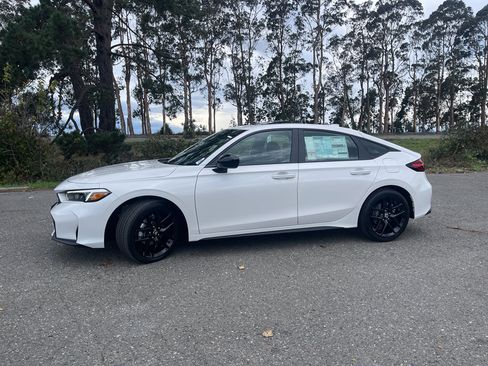 New 2026 Honda Civic Sport image 10