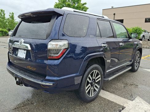 Used 2023 Toyota 4Runner Limited AWD/4WD image 6