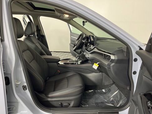 New 2025 Nissan Altima 2.5 SR w/ SR Premium Package image 41