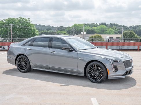 Used 2019 Cadillac CT6 V w/ Driver Assist Package AWD/4WD image 9