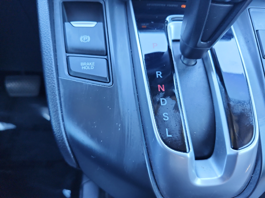 Used 2017 Honda CR-V Touring image 32