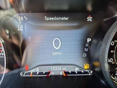 Used 2023 Jeep Cherokee Altitude Lux AWD/4WD image 11