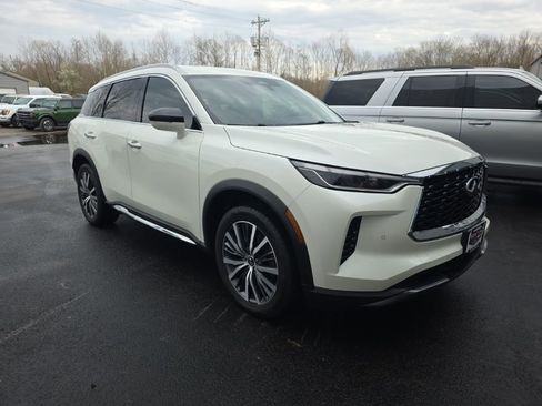 Used 2023 INFINITI QX60 Sensory image 5