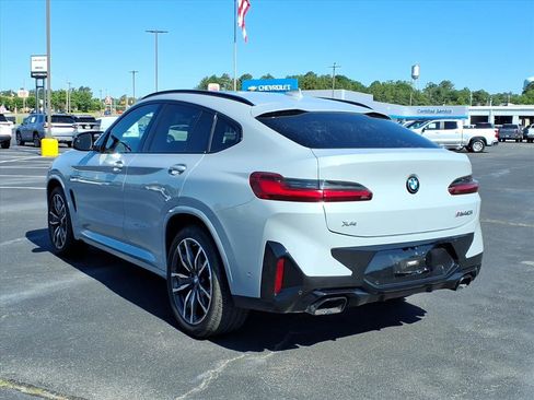 Used 2023 BMW X4 M40i AWD/4WD image 19