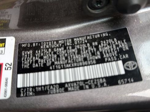 Used 2024 Toyota Camry SE FWD image 19