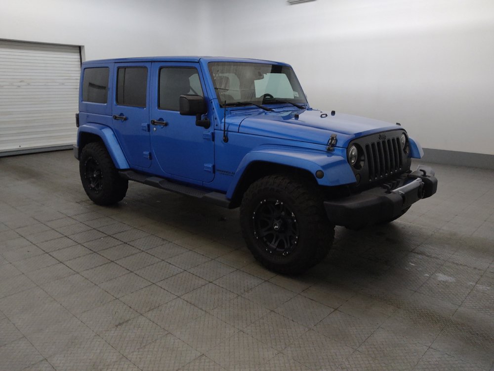 Used 2014 Jeep Wrangler Unlimited Sahara AWD/4WD image 11