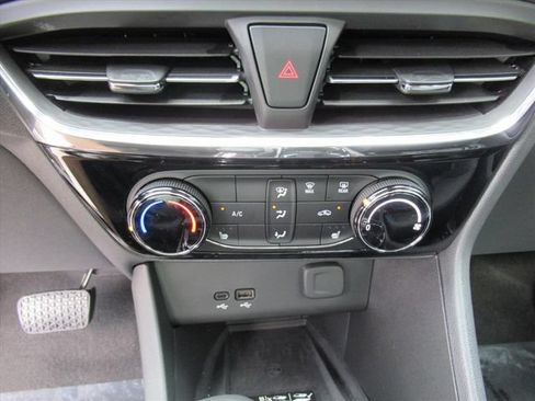 Used 2026 Buick Encore GX Sport Touring w/ Advanced Technology Package FWD image 24