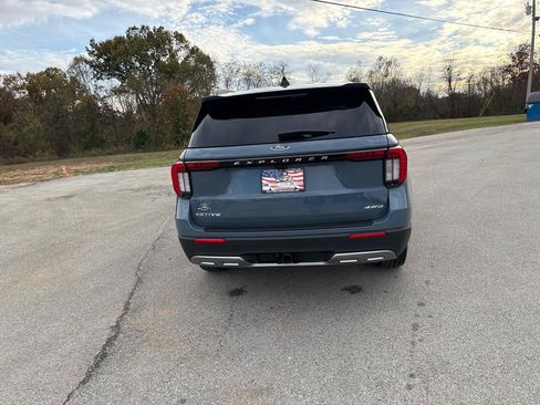 New 2026 Ford Explorer Active w/ Active Comfort Package AWD/4WD image 7