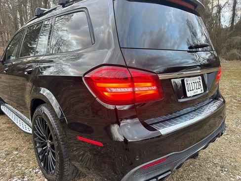 Used 2018 Mercedes-Benz GLS 63 AMG 4MATIC image 5