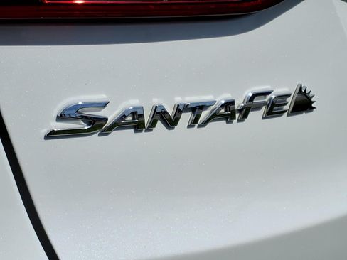 Used 2018 Hyundai Santa Fe Sport w/ 2.0T Ultimate Tech Package 05 AWD/4WD image 35