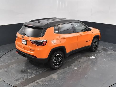New 2026 Jeep Compass Trailhawk w/ Trailer Tow Group AWD/4WD image 42