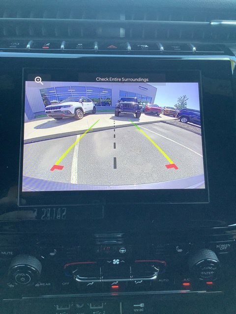 Certified 2024 Jeep Grand Cherokee Altitude AWD/4WD image 30